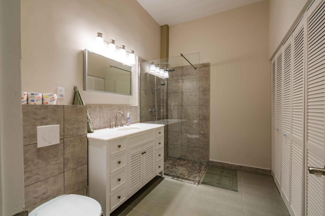 Handelskade City Suites 빌렘스타트 외부 사진